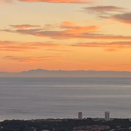 Spectacular Sea View Duplex Near * Marbella