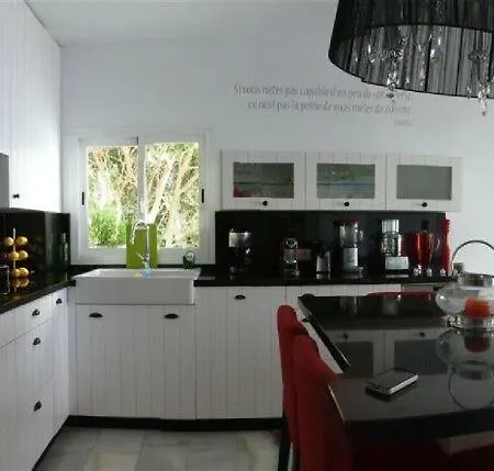 Spectacular Sea View La Mairena Apartment Marbella