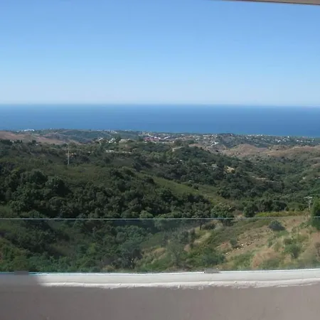 Spectacular Sea View La Mairena Apartment *