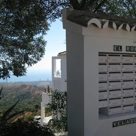 Spectacular Sea View La Mairena Apartment