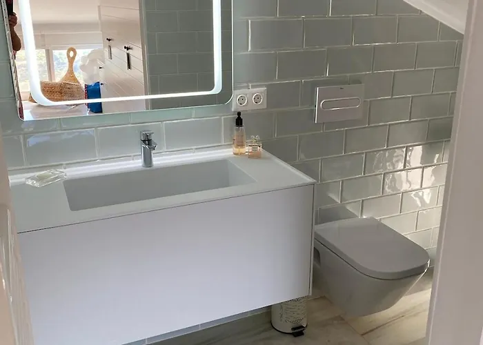 Spectacular Sea View Duplex Near شقة ماربيا