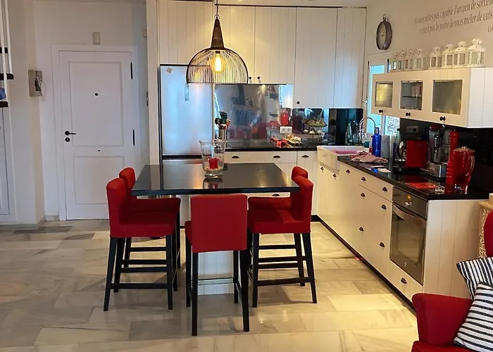 Spectacular Sea View Duplex Near شقة ماربيا